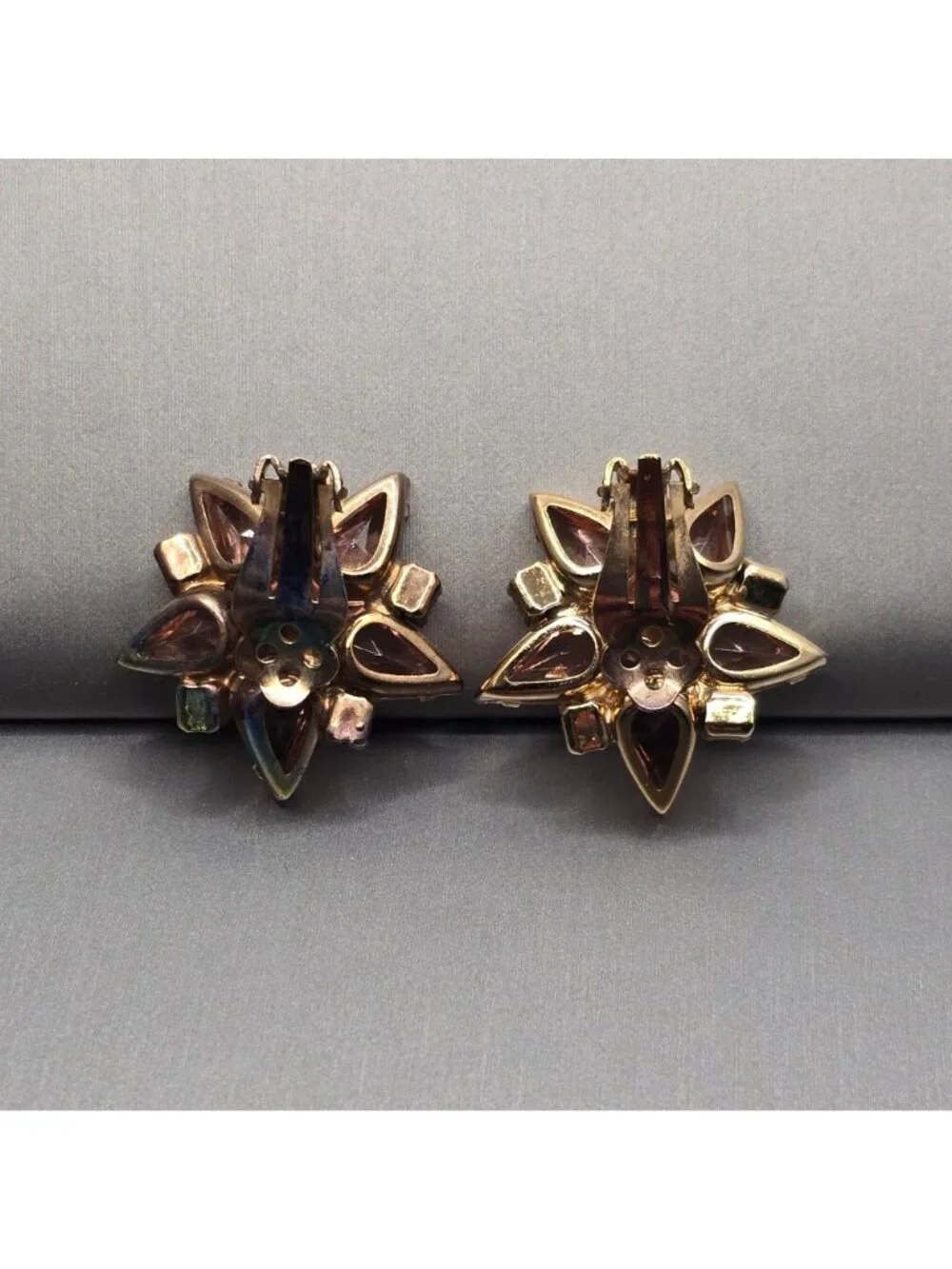 Vintage Pink Rhinestone Starburst Clip On Earrings Peach Mid Century Modern